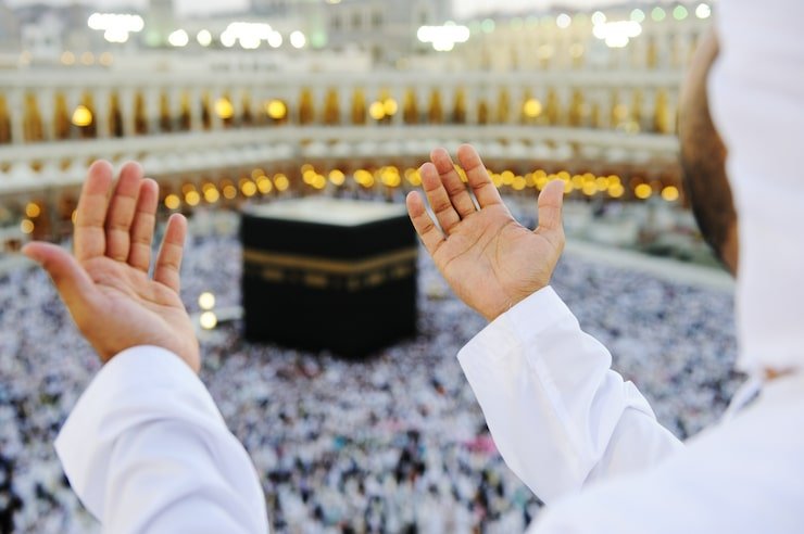 Tata cara umroh lengkap sesuai sunnah di Masjidil Haram Makkah